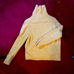 Turtle neck sweater